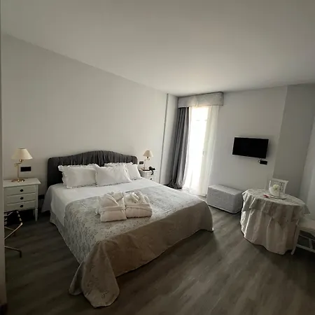 Green Hotel سيتيمو تورينيزي