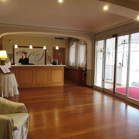 Hotel Green Hotel 4*