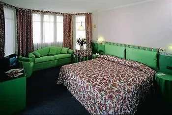 Green Hotel Hotel 4*