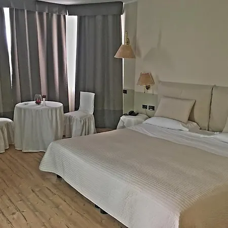 Green Hotel Hotel 4*