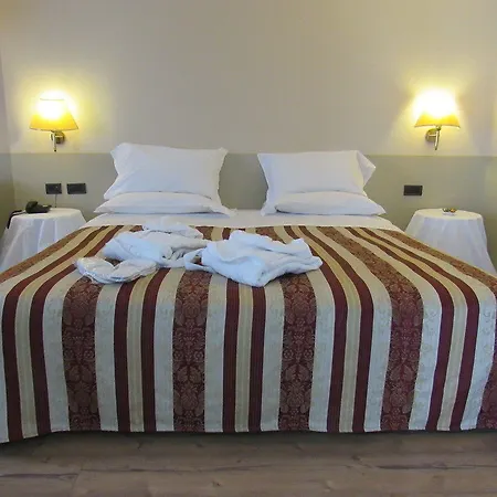 Hotel Green Hotel 4*