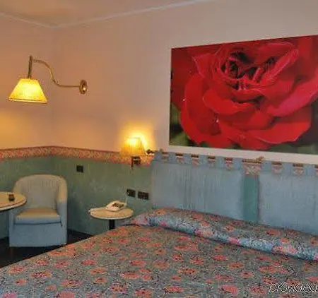 Green Hotel